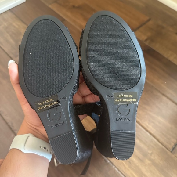 Black Sparkly 4 Inch Guess Heels Wedges - Picture 4 of 9